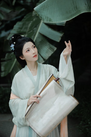 成人18免费入口