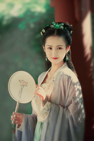 午夜性艳史古装